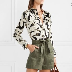 Equipment Black and Cream Leaf Patterned Blouse L